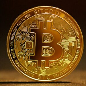 Grafico Bitcoin e analisi tecnica on-chain - Realized Price Ratio e minimo ciclico luglio 2026