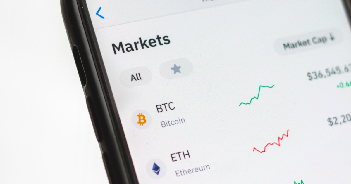 Violazione dati Revolut espone cronologie Bitcoin dei clienti dopo falsa richiesta governativa